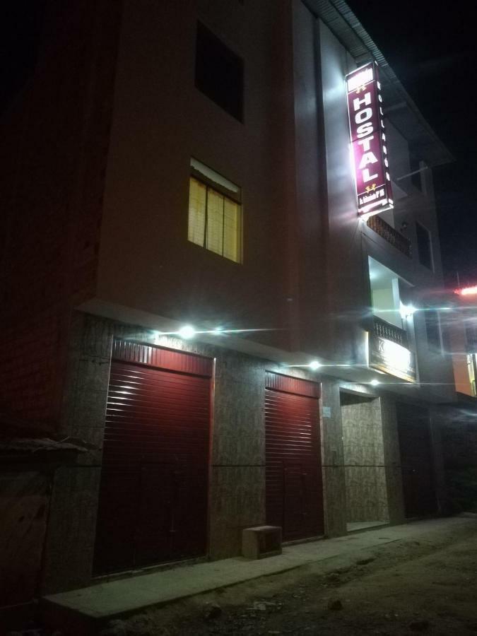 Hostal Kollaron Чачапояс Екстериор снимка